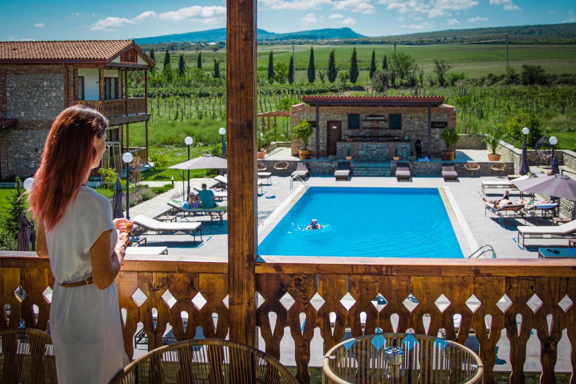 Chateau Mosmieri Hotel & Winery 텔라비 외부 사진