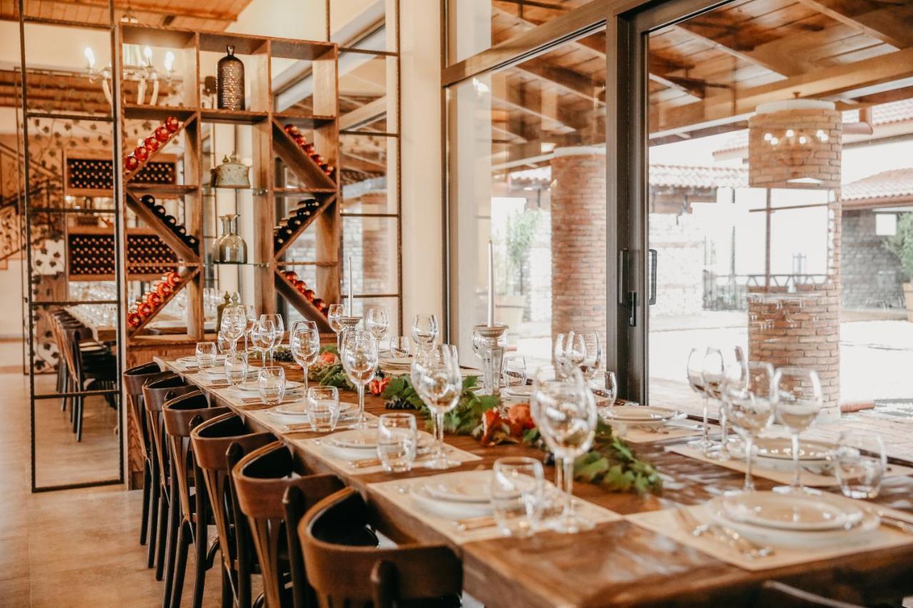 Chateau Mosmieri Hotel & Winery 텔라비 외부 사진